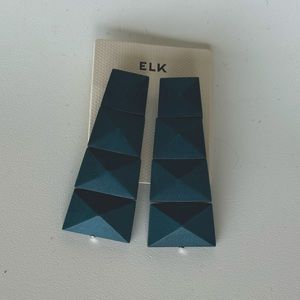 ELK the Label wood earrings in turquoise - new